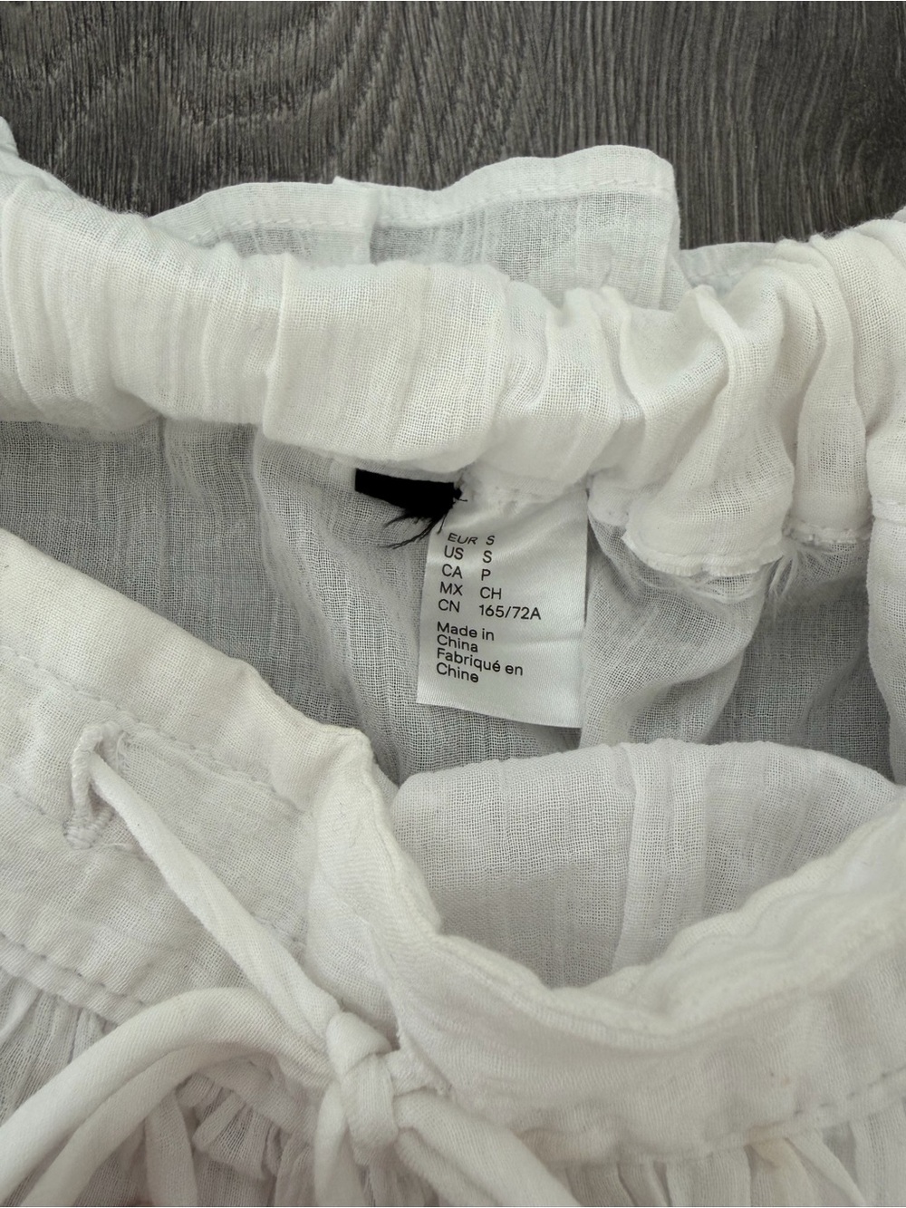 White Ruffle Skirt Size Small - Picture 3 of 3